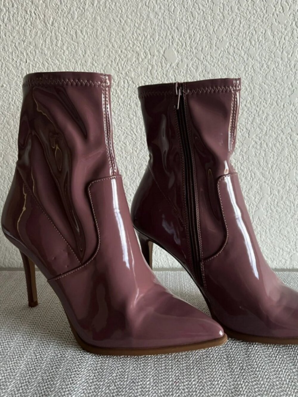 Steve Madden Mauve Sock Booties